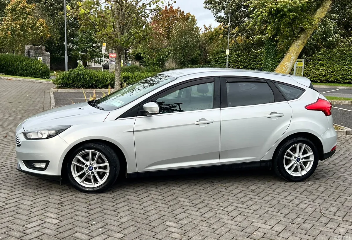 Ford Focus Hatchback, Diesel, 2016, Silver
