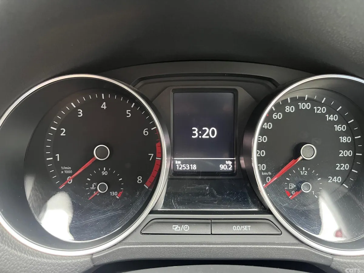 Volkswagen Polo Hatchback, Petrol, 2015, White