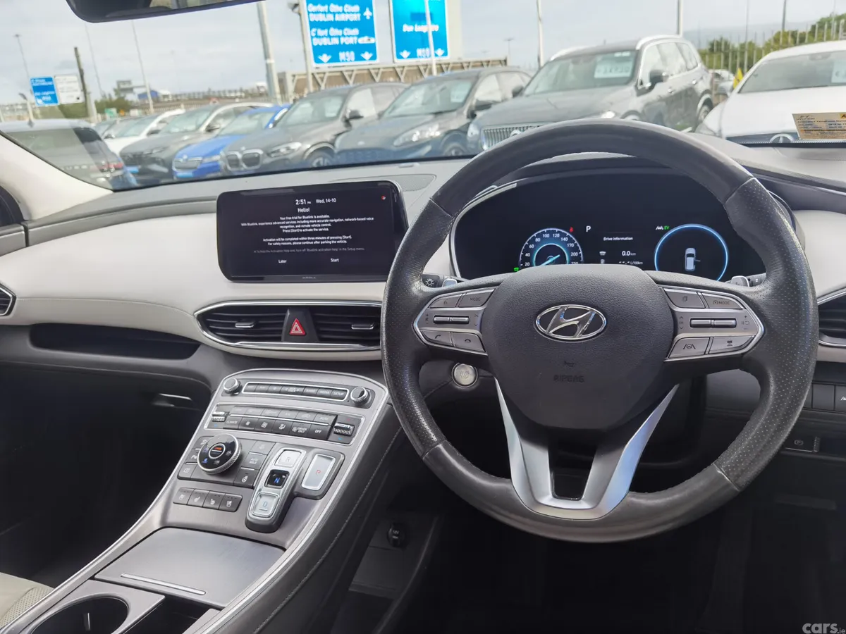 Hyundai Santa Fe SUV, Petrol Plug-in Hybrid, 2023, Black