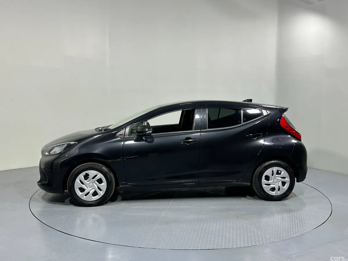 Toyota Aqua Hatchback, Petrol Hybrid, 2022, Black