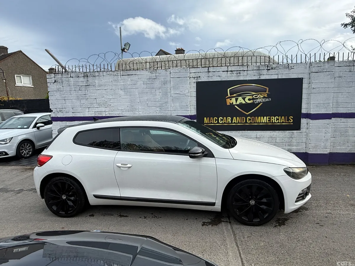 Volkswagen Scirocco Hatchback, Petrol, 2012, White