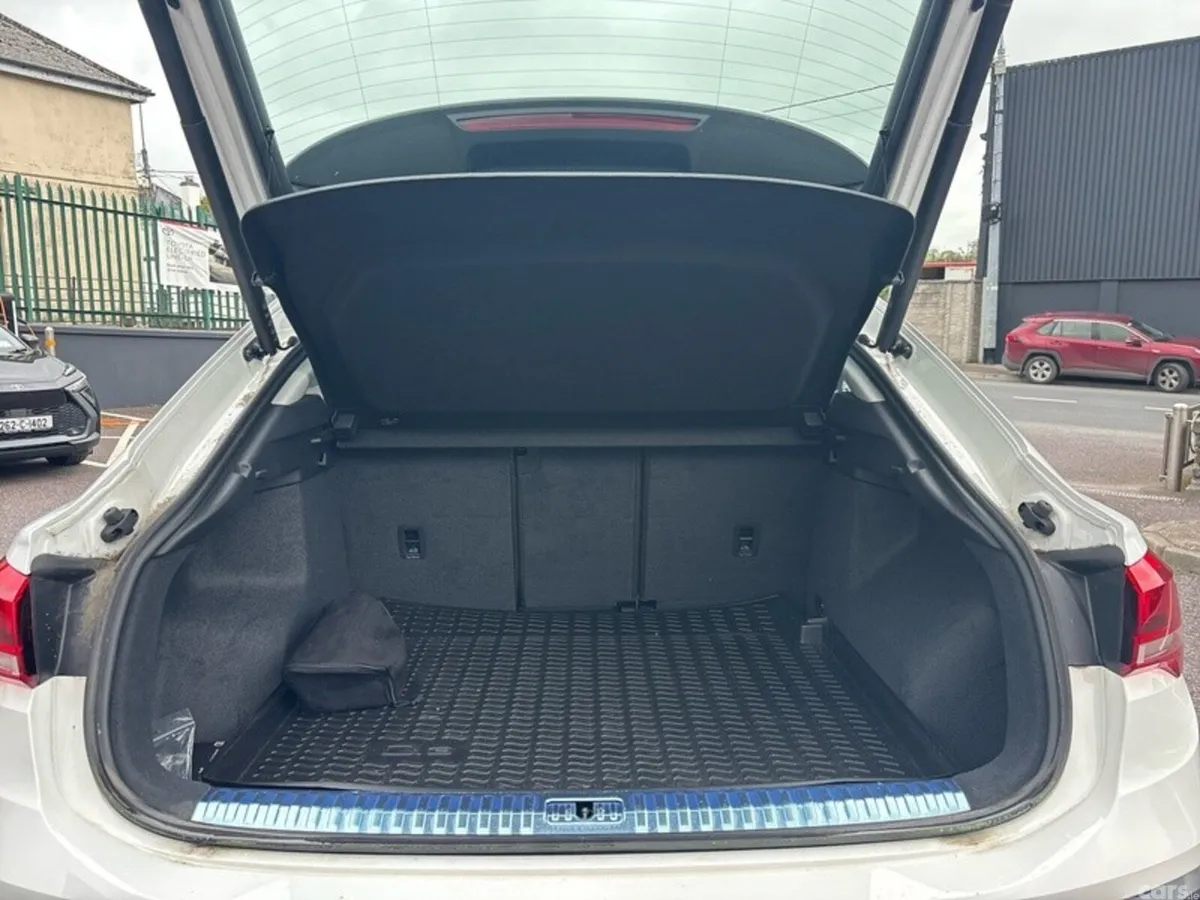 Audi Q3 Hatchback, Diesel, 2023, White