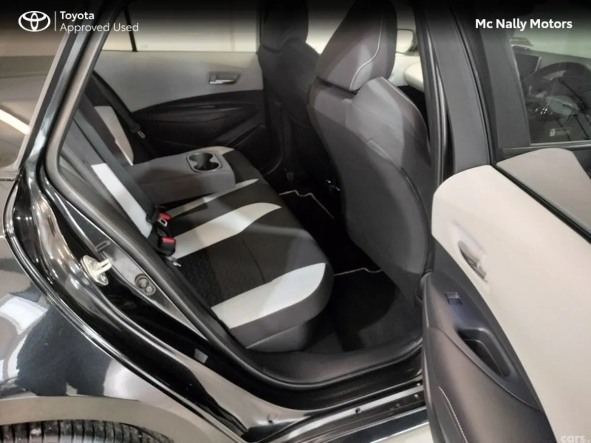 Toyota Corolla Estate, Petrol Hybrid, 2023, Black