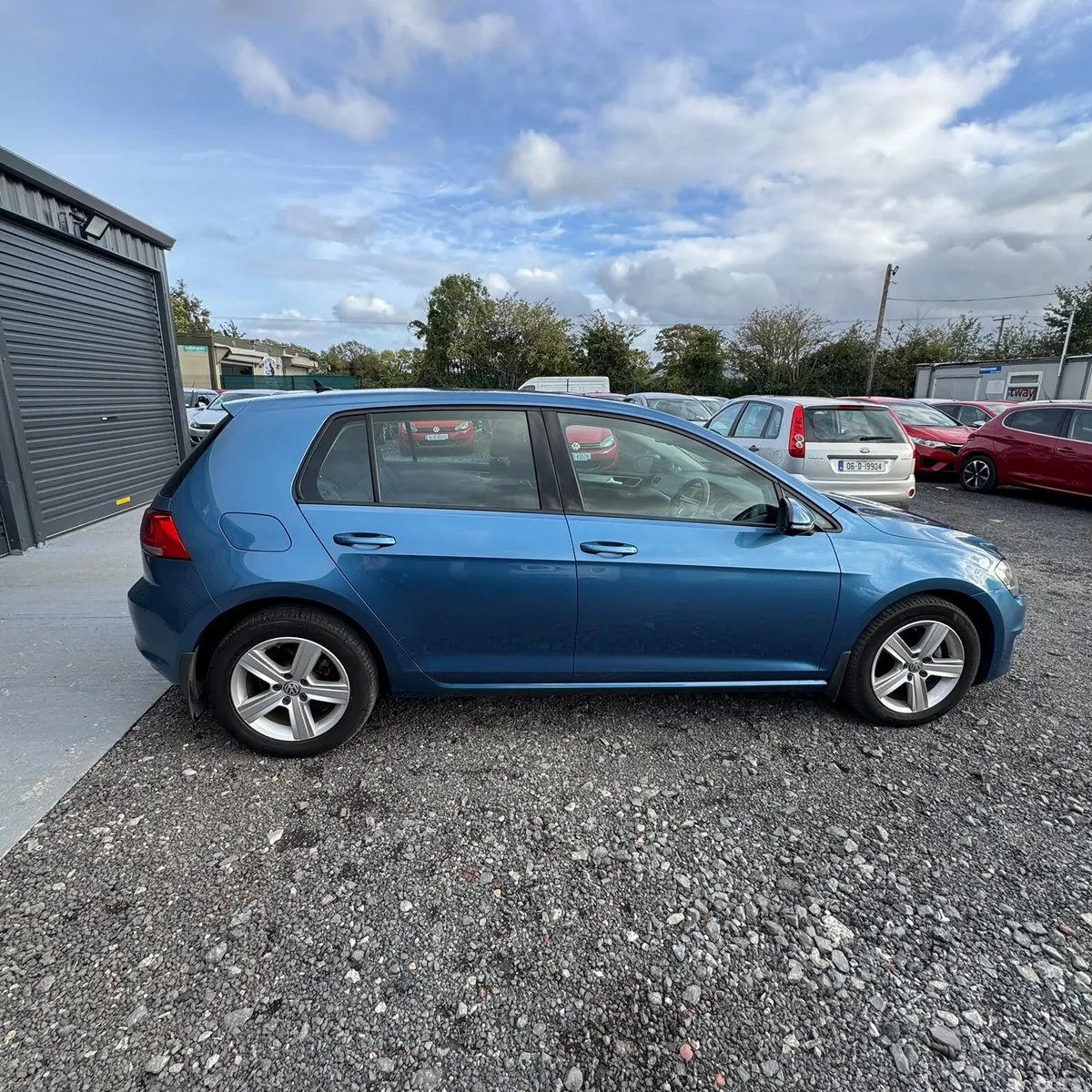 Volkswagen Golf Hatchback, Petrol, 2015, Blue