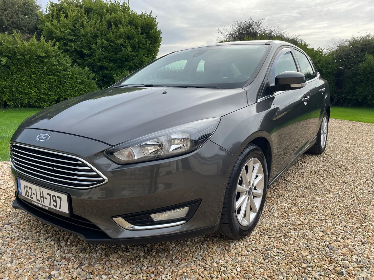 Ford Focus Saloon, Diesel, 2016, Grey