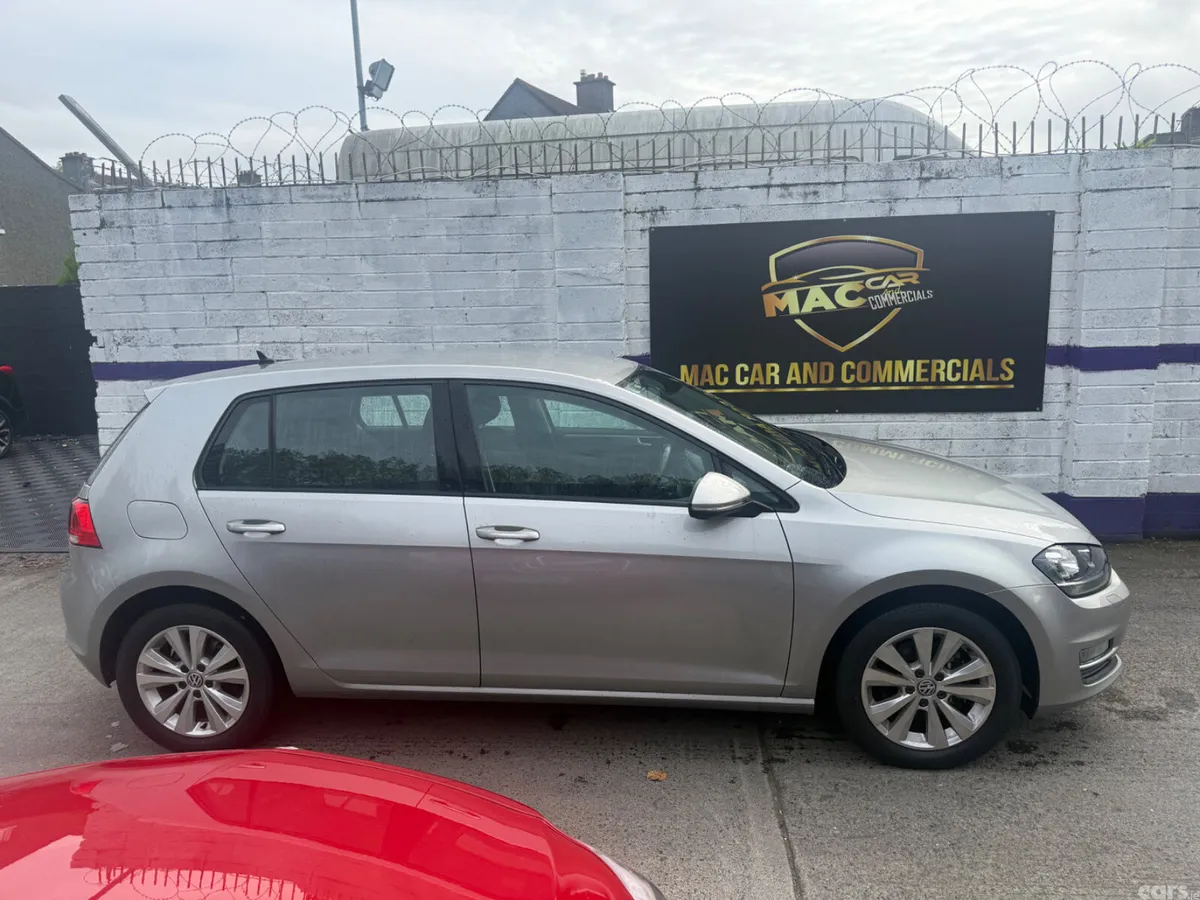 Volkswagen Golf Hatchback, Petrol, 2016, Silver