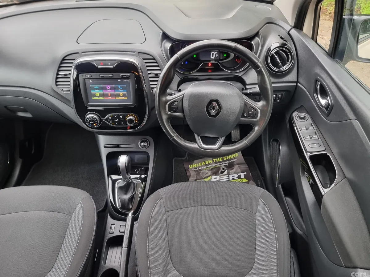 Renault Captur Hatchback, Diesel, 2016, Beige