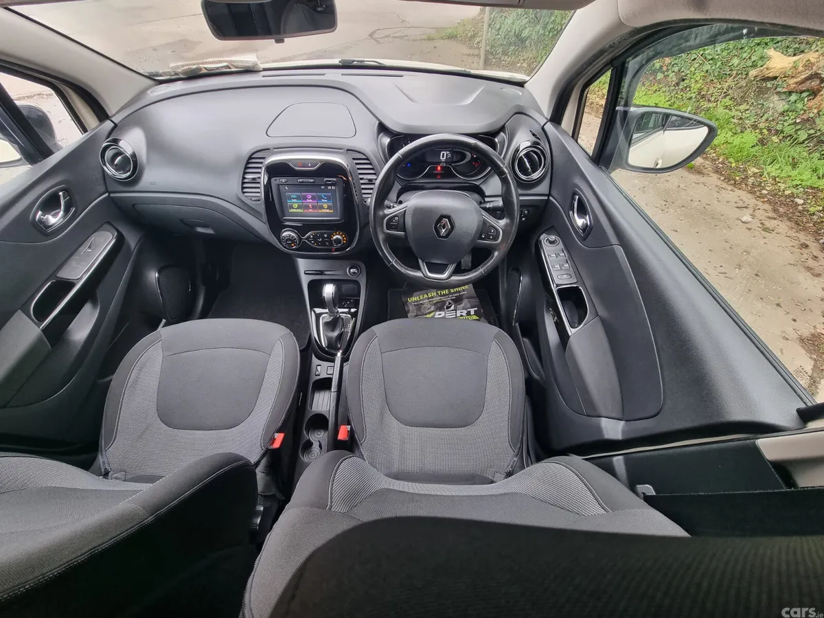 Renault Captur Hatchback, Diesel, 2016, Beige