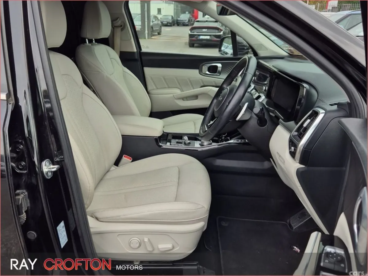 Kia Sorento SUV, Diesel, 2023, Black