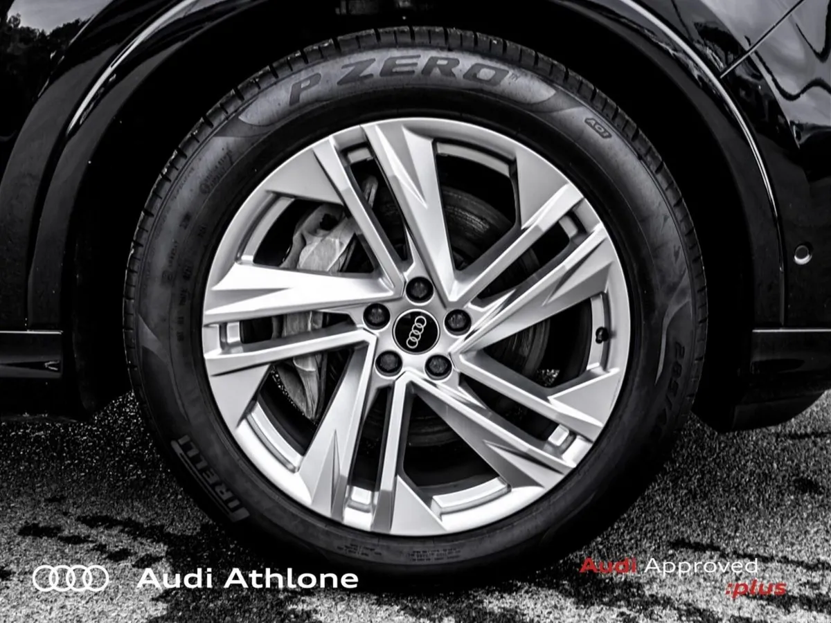 Audi Q7 SUV, Diesel, 2023, Black