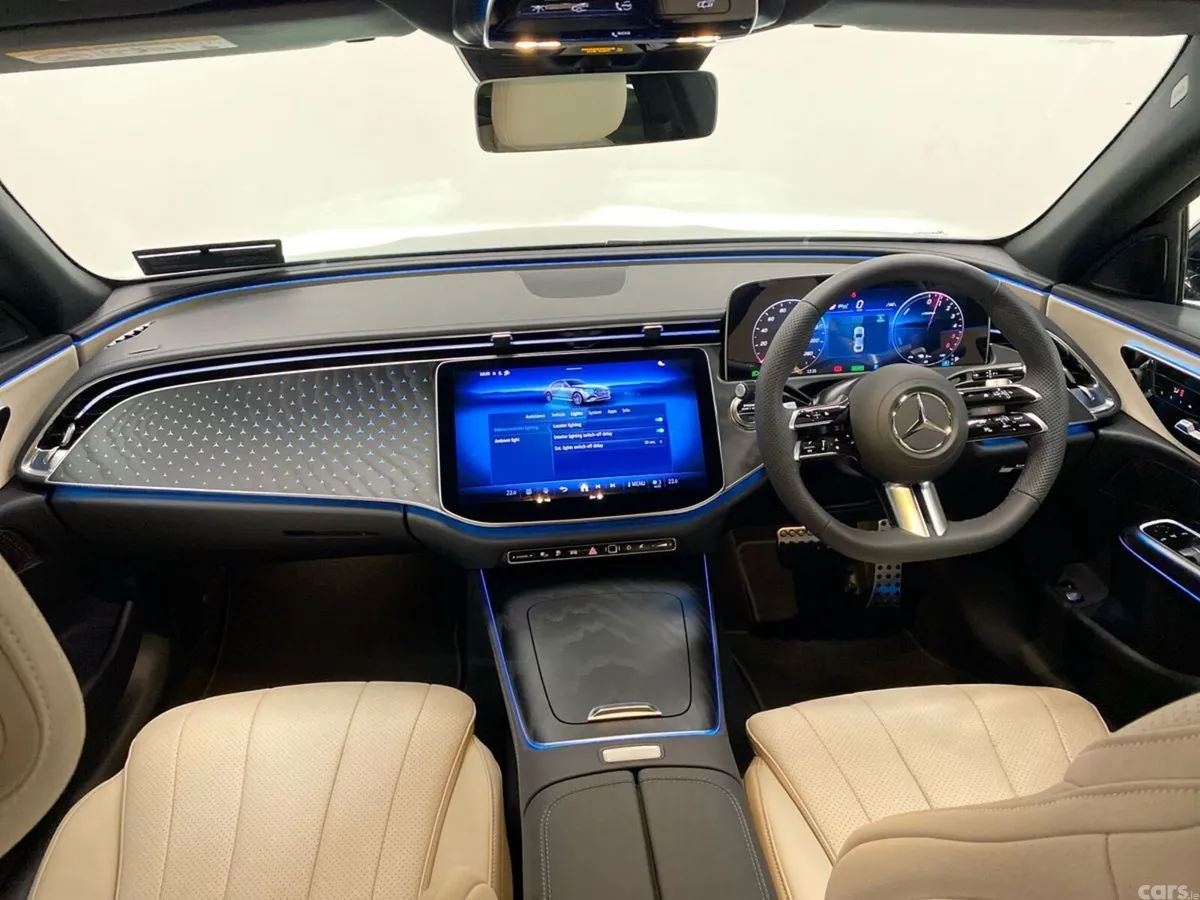 Mercedes-Benz E-Class Saloon, Diesel Plug-in Hybrid, 2026, Green