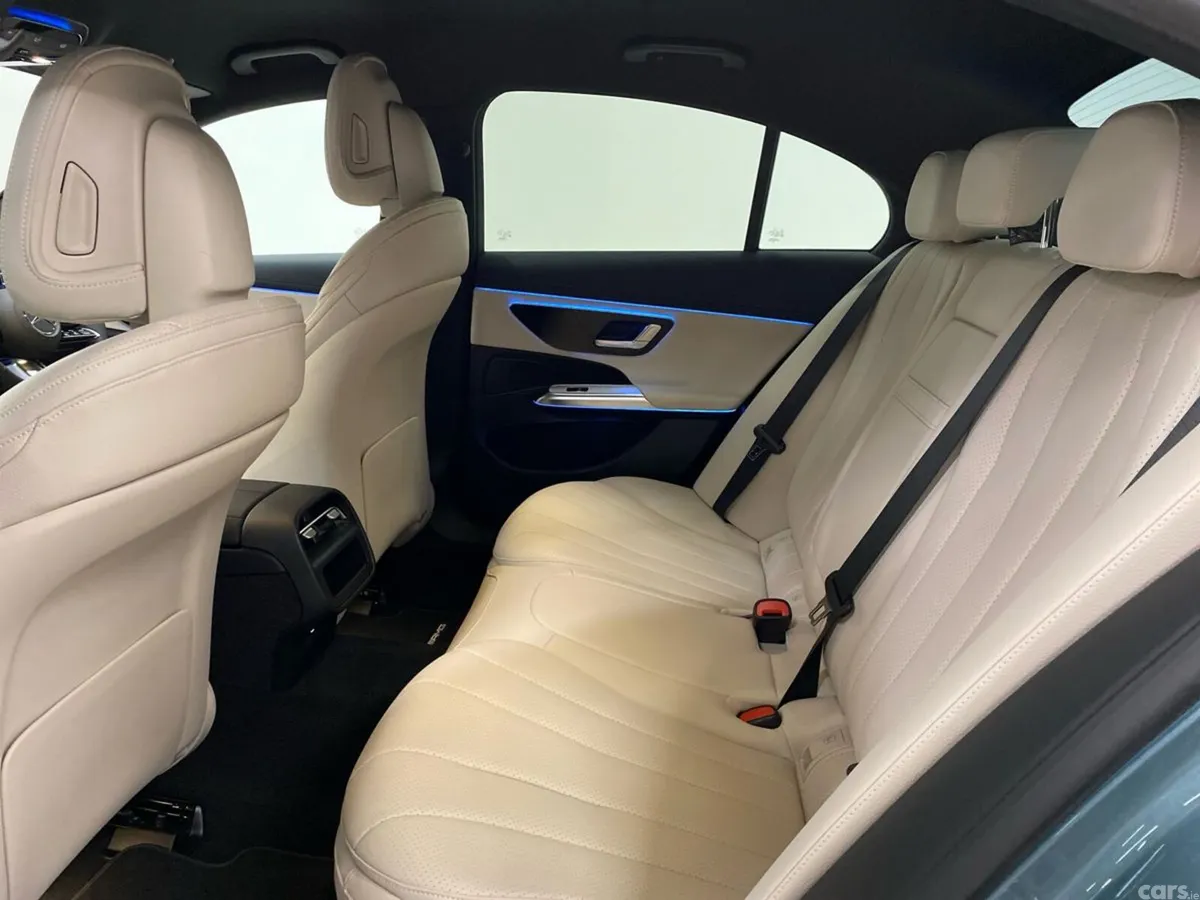 Mercedes-Benz E-Class Saloon, Diesel Plug-in Hybrid, 2026, Green