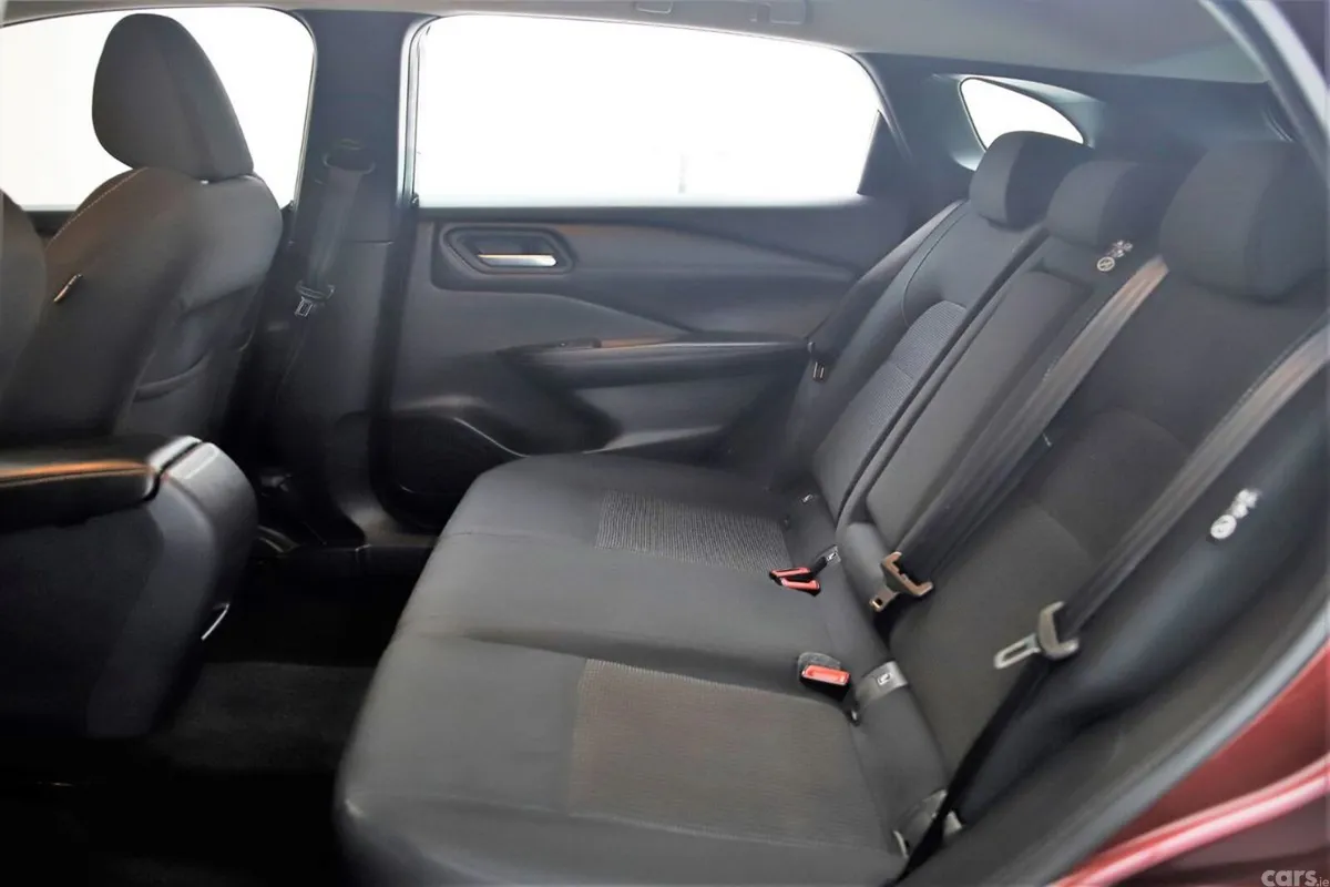 Nissan Qashqai SUV, Petrol, 2023, Purple