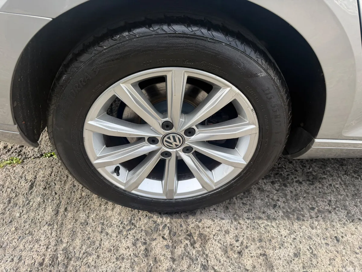 Volkswagen Passat Estate, Diesel, 2015, Silver