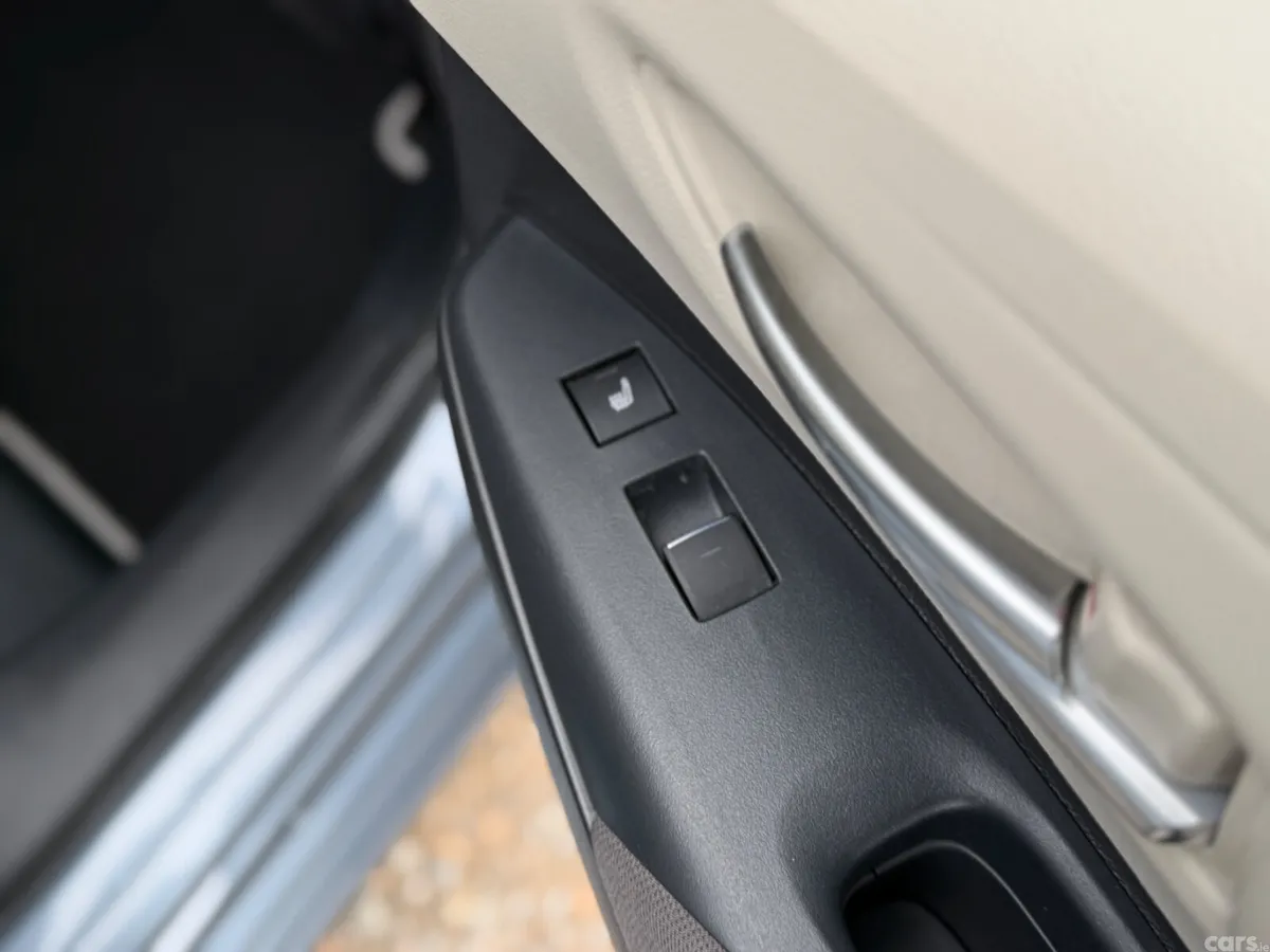 Toyota Corolla Saloon, Petrol Hybrid, 2022, Grey