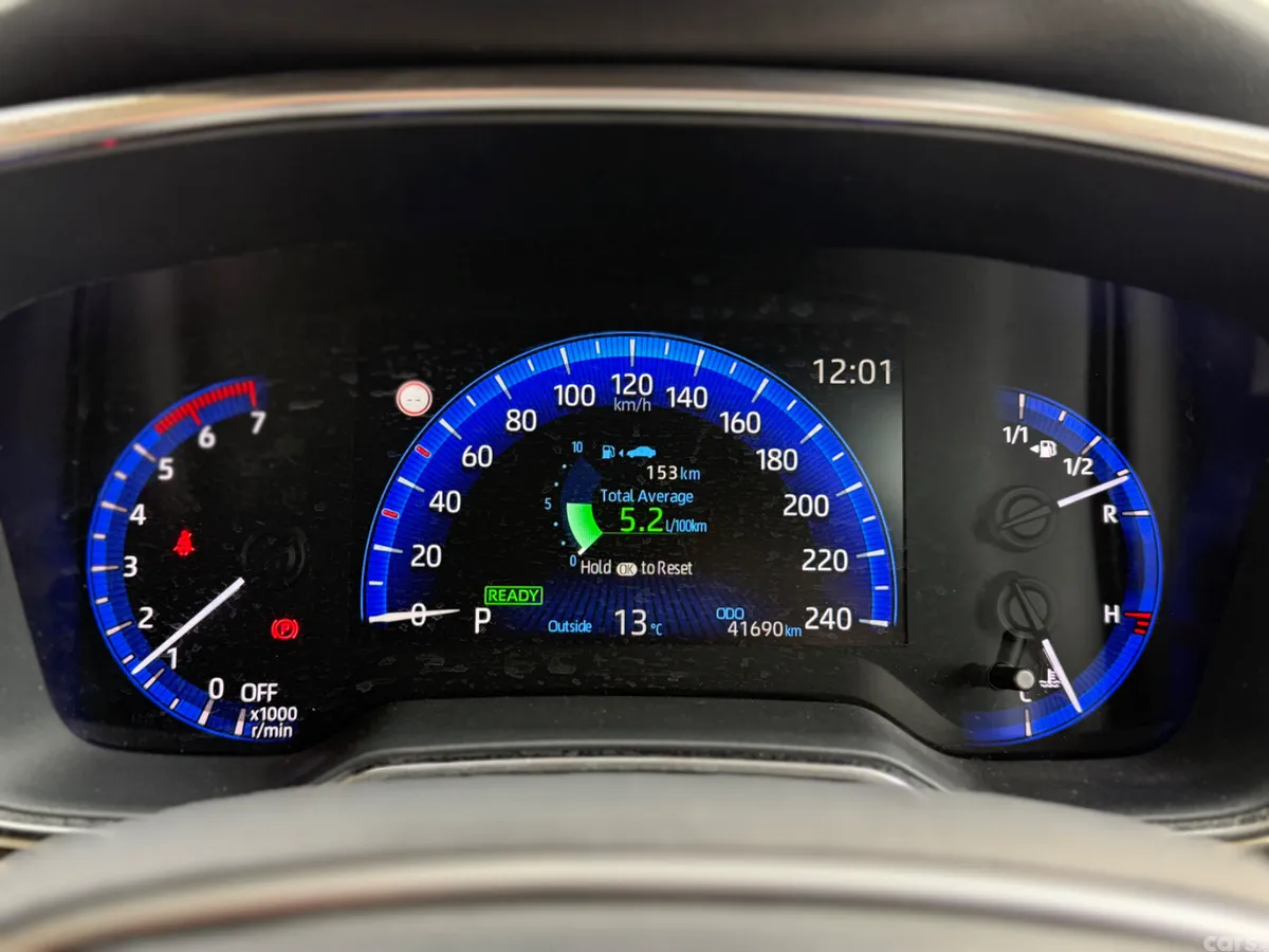 Toyota Corolla Saloon, Petrol Hybrid, 2022, Grey