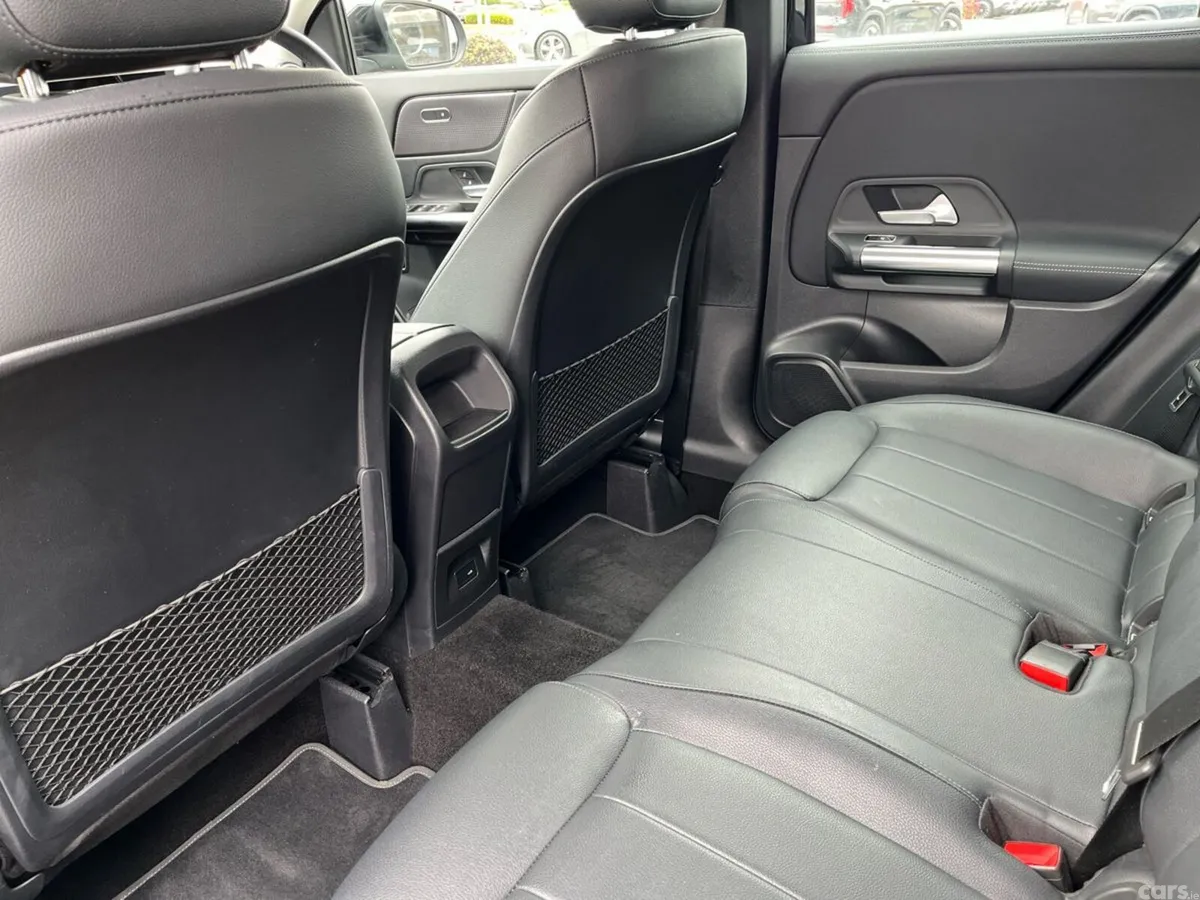 Mercedes-Benz GLA SUV, Petrol, 2022, Black