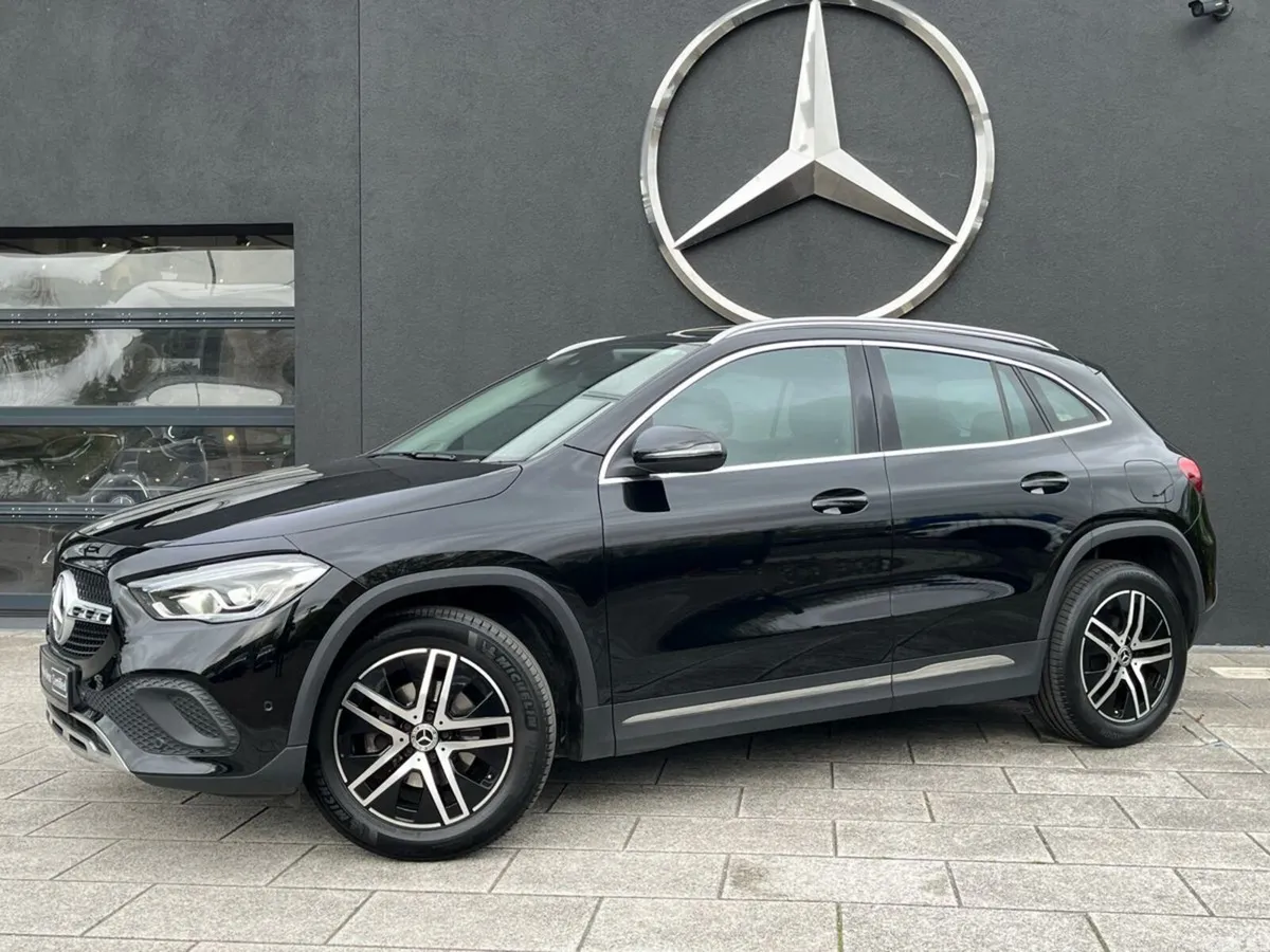 Mercedes-Benz GLA SUV, Petrol, 2022, Black