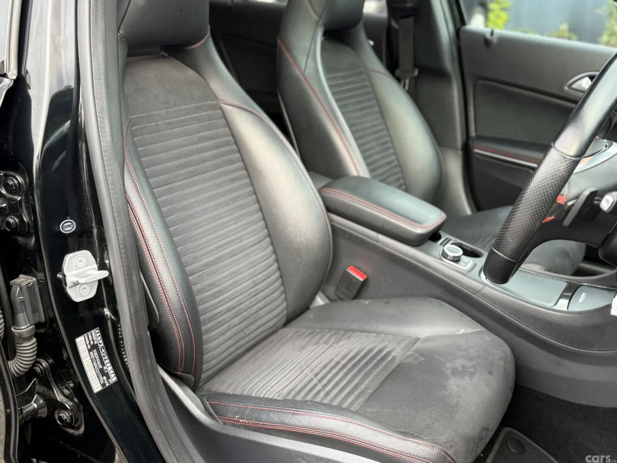 Mercedes-Benz A-Class Hatchback, Petrol, 2013, Black