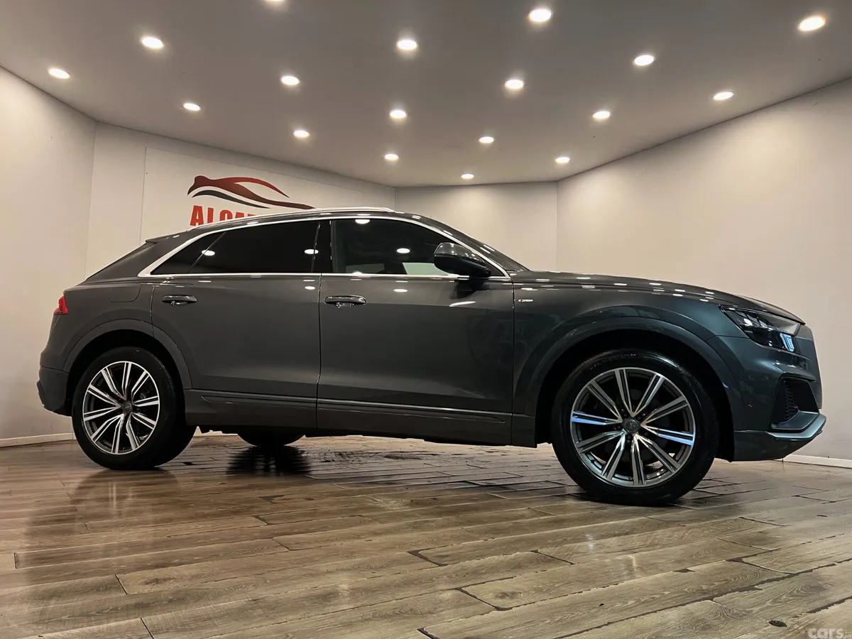 Audi Q8 Hatchback, Diesel, 2019, Grey