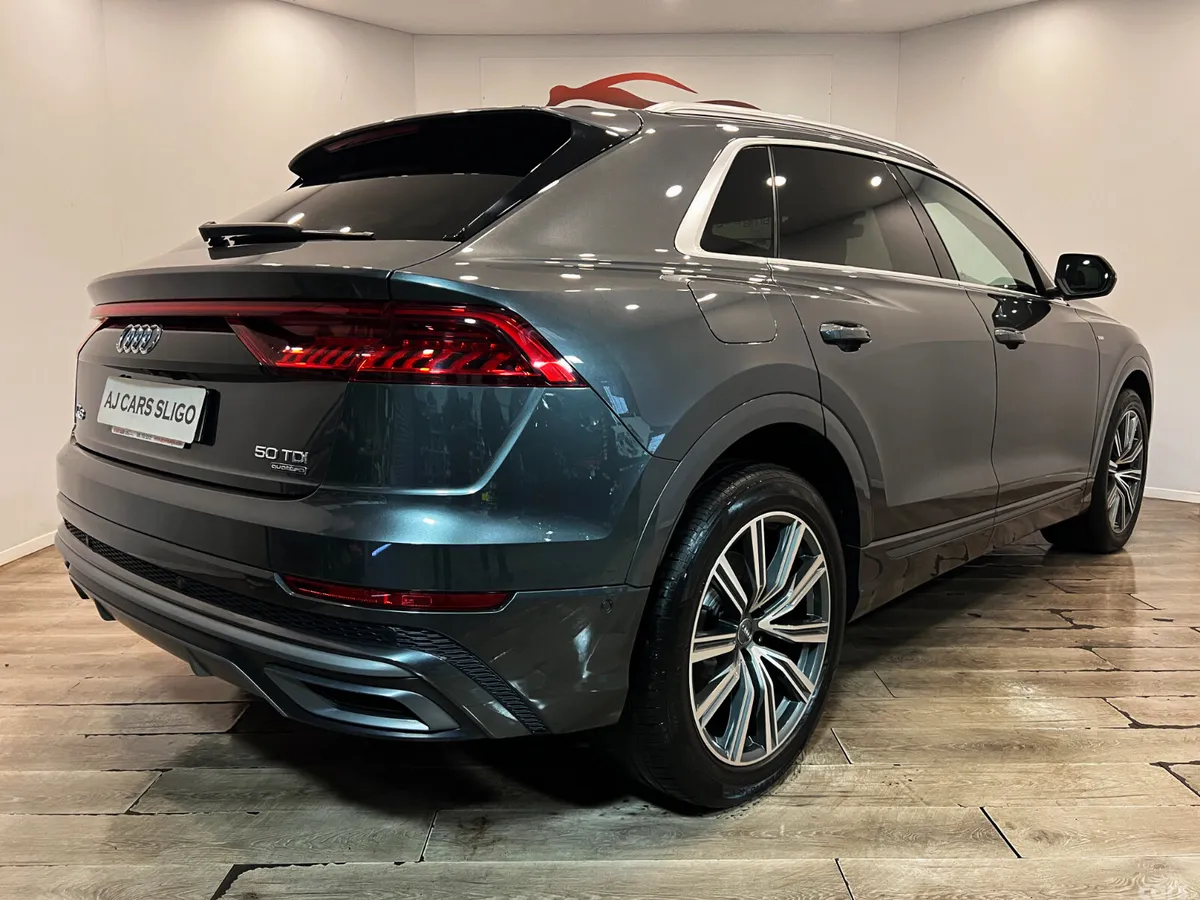 Audi Q8 Hatchback, Diesel, 2019, Grey