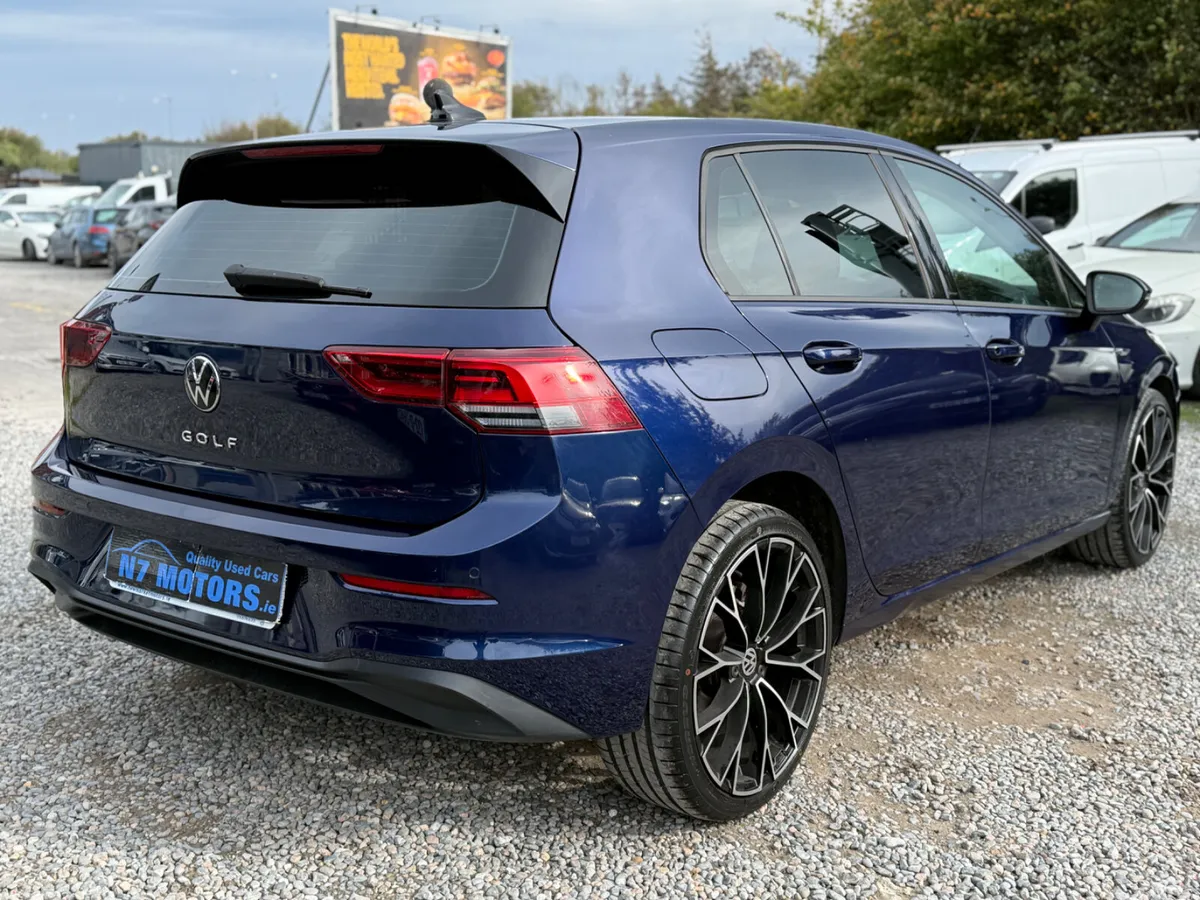 Volkswagen Golf Hatchback, Petrol, 2021, Blue