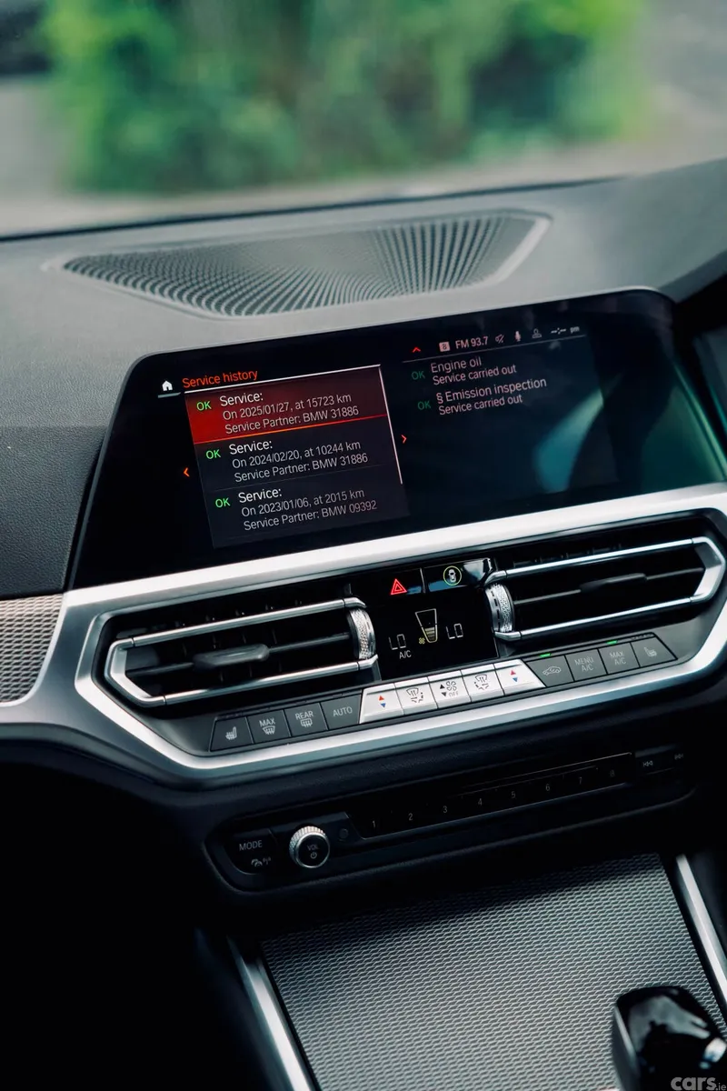 BMW 3-Series Saloon, Diesel, 2022, Blue