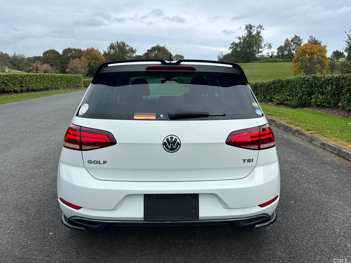 Volkswagen Golf Hatchback, Petrol, 2017, White