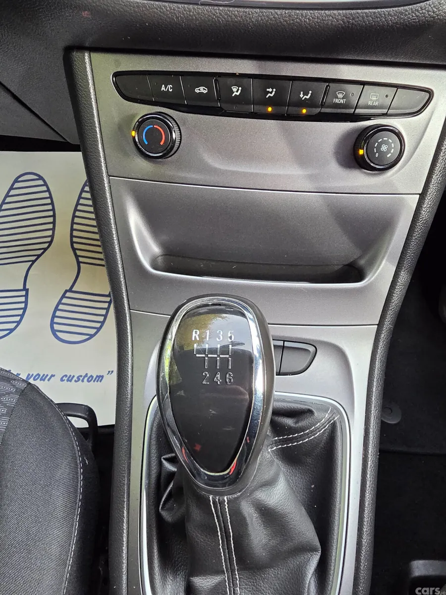 Opel Astra Hatchback, Diesel, 2017, White