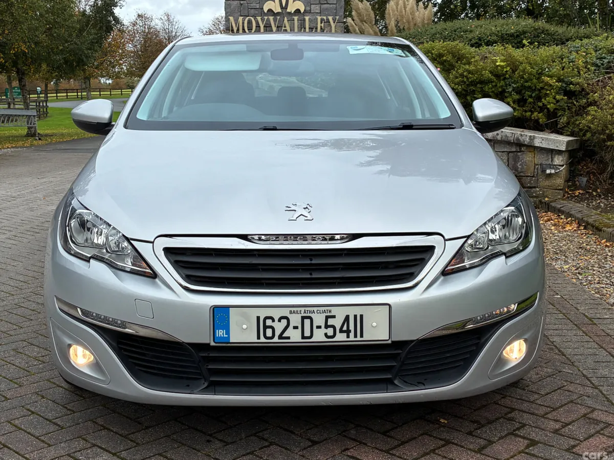 Peugeot 308 Hatchback, Petrol, 2016, Grey