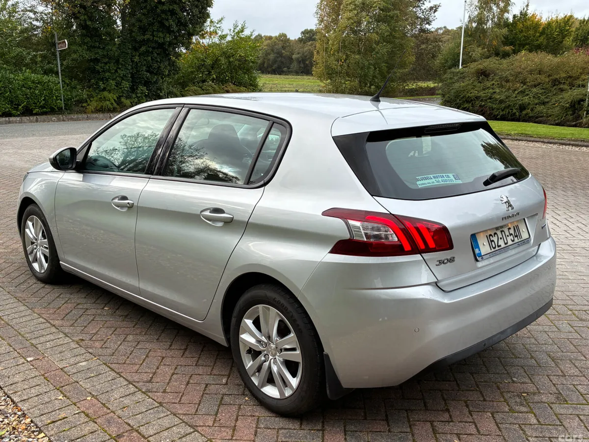 Peugeot 308 Hatchback, Petrol, 2016, Grey