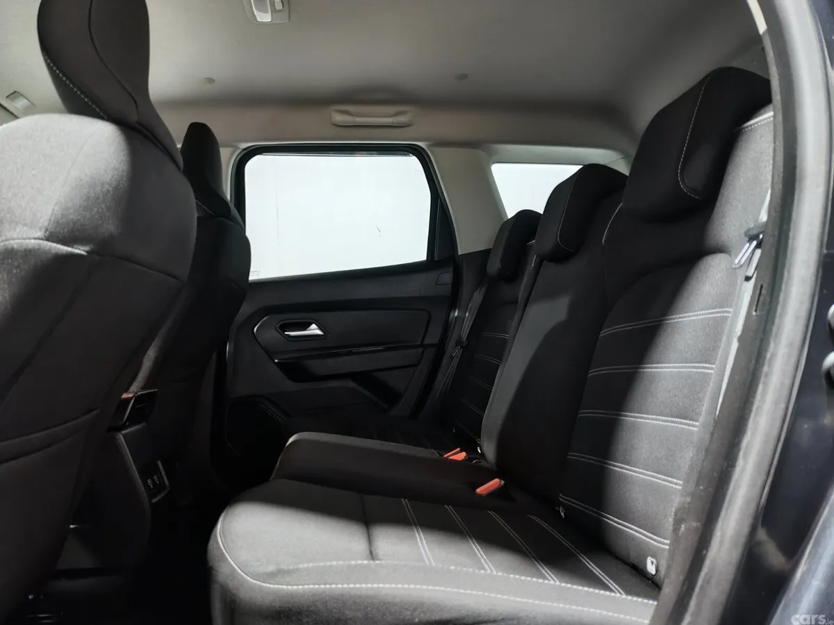 Dacia Duster SUV, Petrol, 2022, Grey
