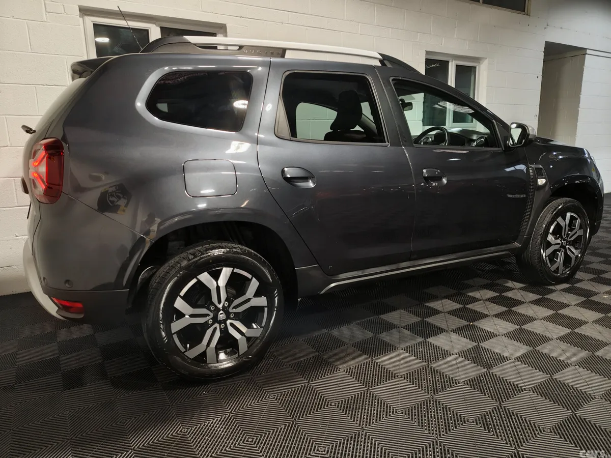 Dacia Duster SUV, Petrol, 2022, Grey