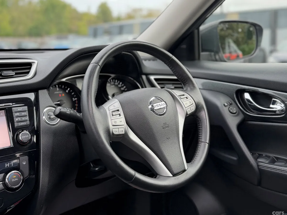 Nissan X-Trail SUV, Diesel, 2017, Grey