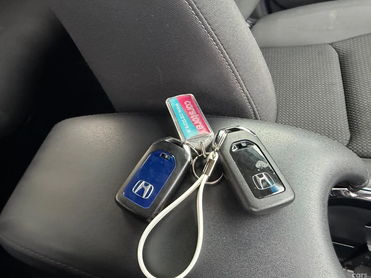 Honda Vezel MPV, Petrol Hybrid, 2019, Black