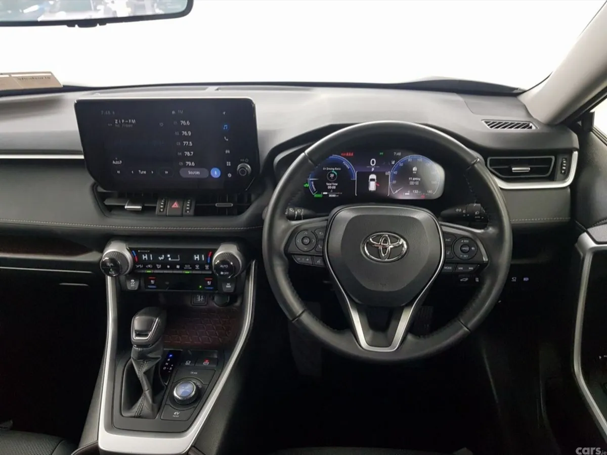 Toyota RAV4 SUV, Petrol Hybrid, 2023, Black