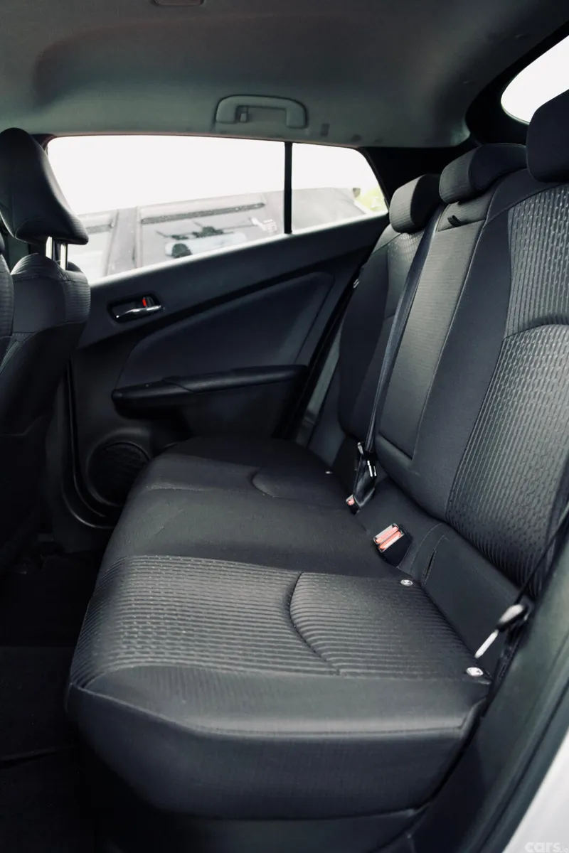 Toyota Prius Saloon, Petrol Hybrid, 2018, Silver