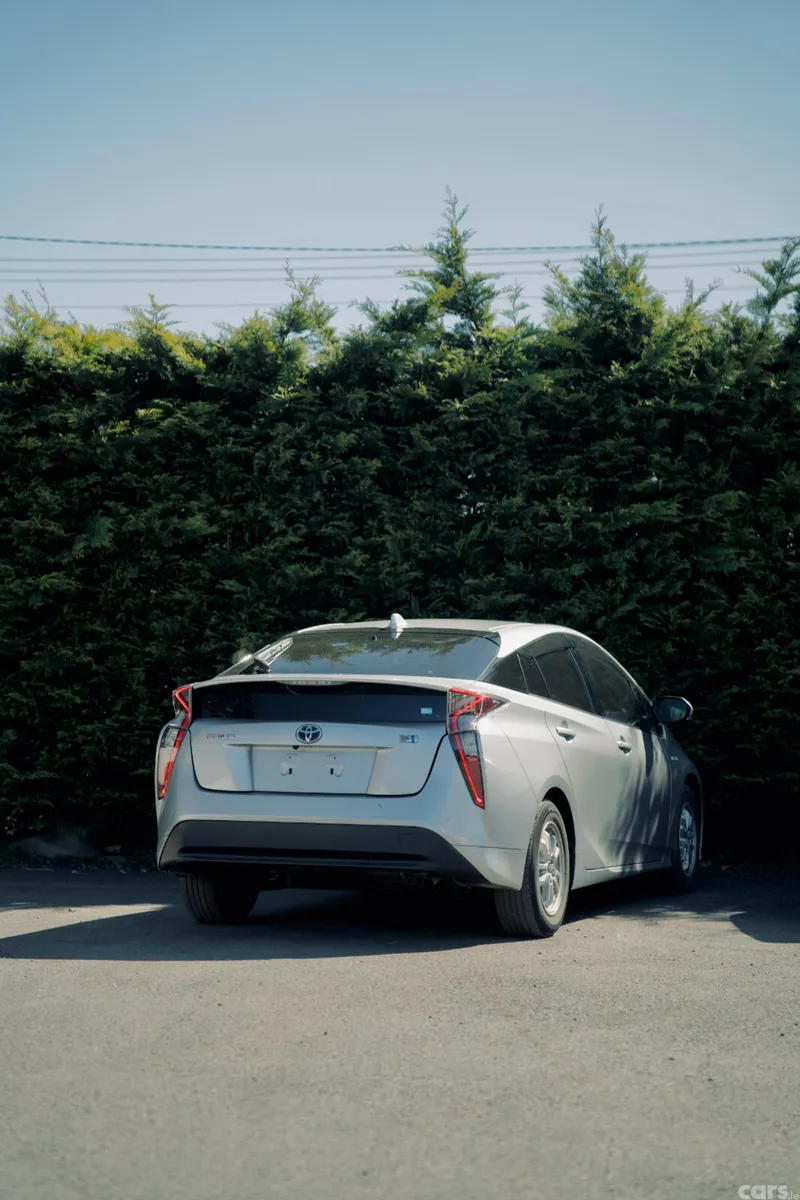 Toyota Prius Saloon, Petrol Hybrid, 2018, Silver