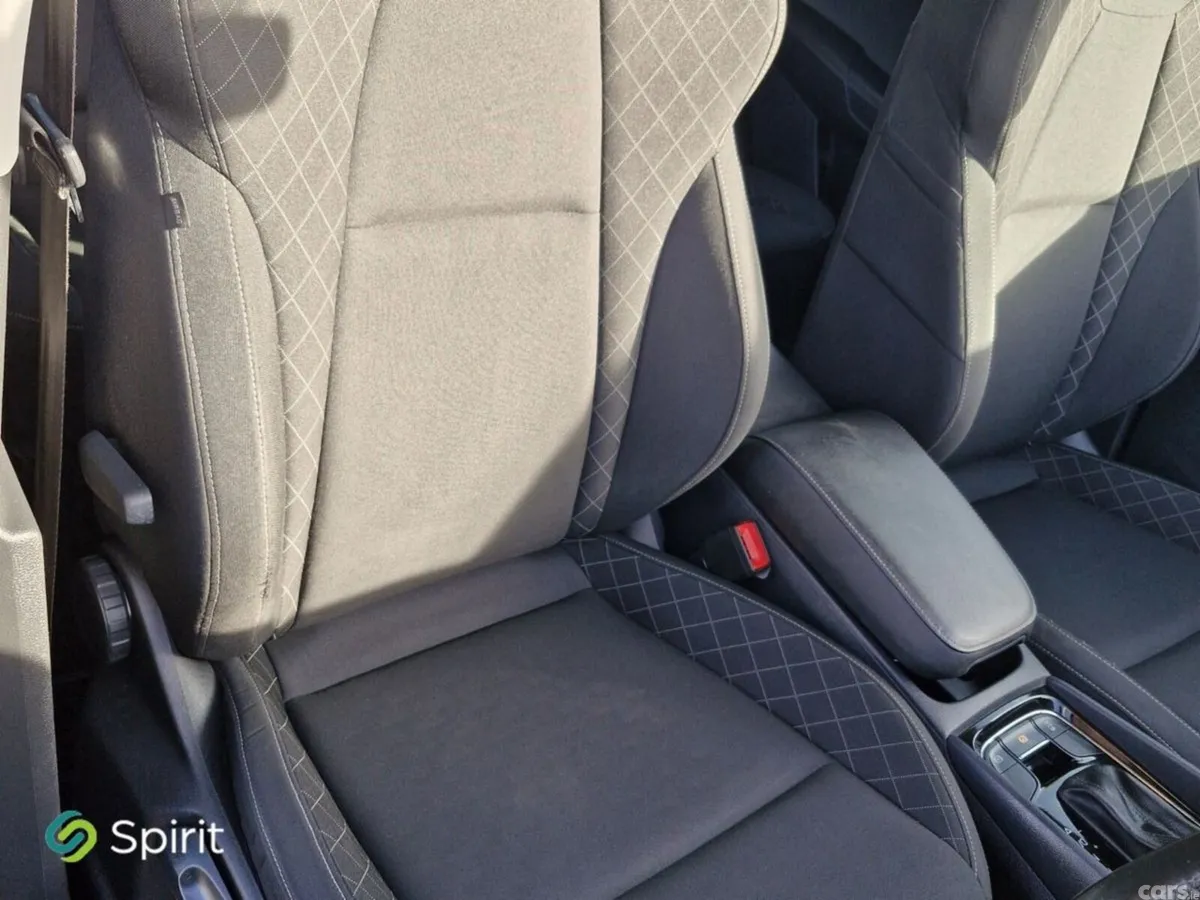 Skoda Karoq Estate, Diesel, 2020, Grey
