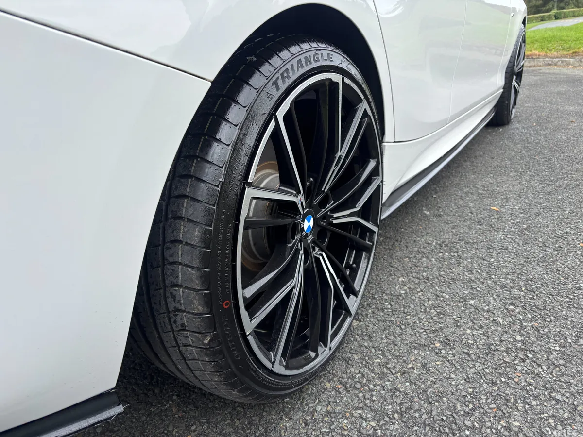 BMW 1-Series Hatchback, Diesel, 2016, White