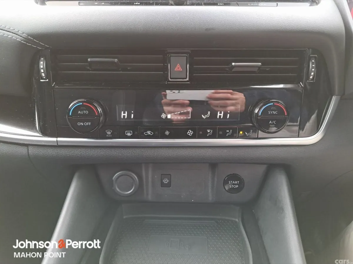 Nissan Qashqai MPV, Petrol Hybrid, 2023, Grey
