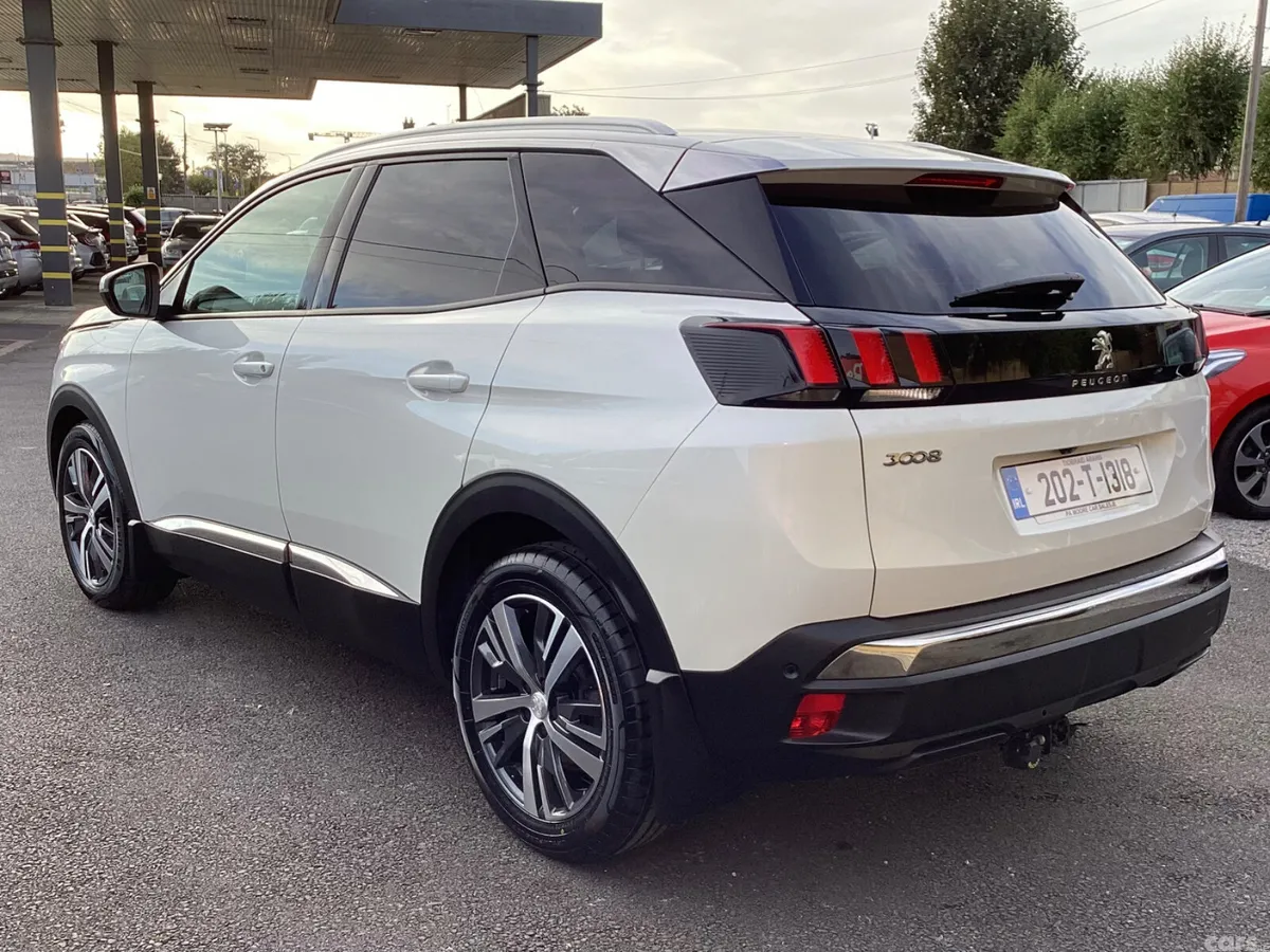 Peugeot 3008 MPV, Diesel, 2020, White