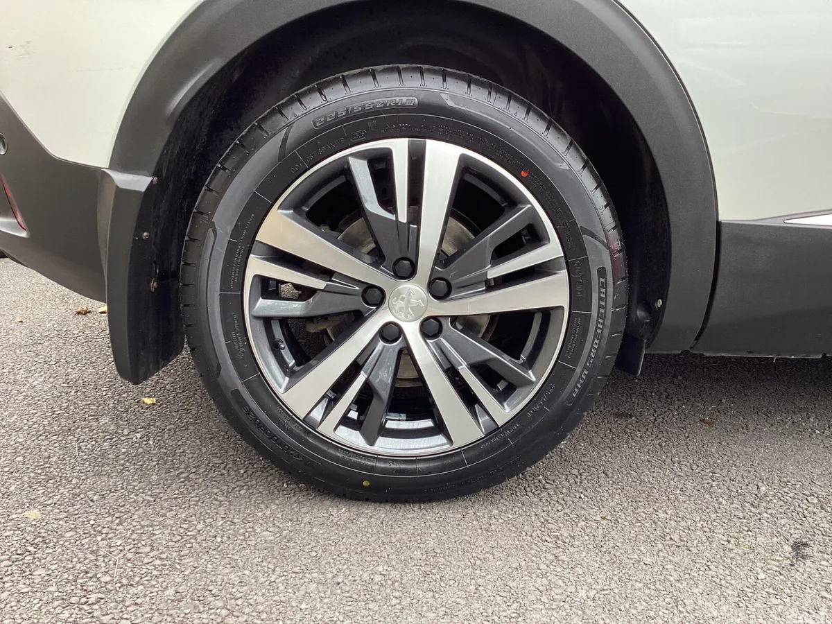 Peugeot 3008 MPV, Diesel, 2020, White