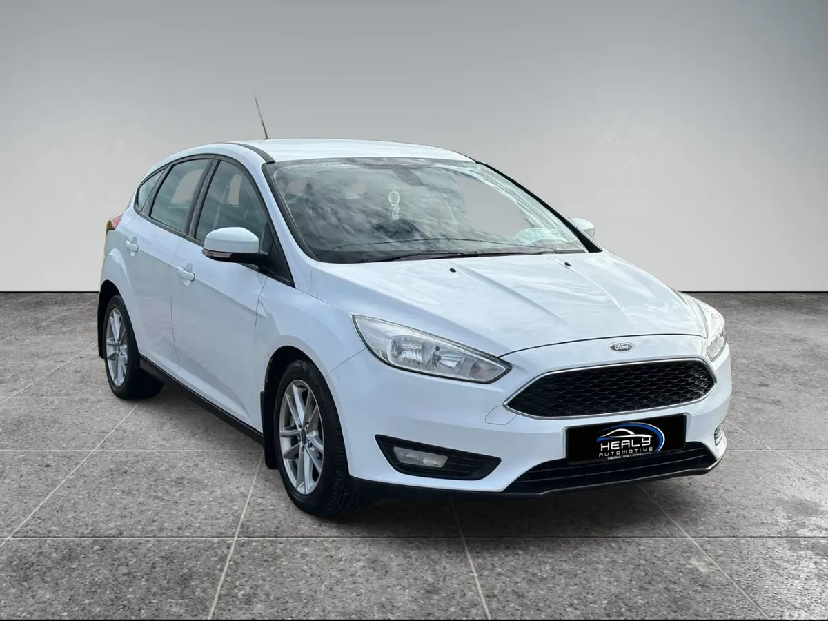 Ford Focus Hatchback, Diesel, 2015, White