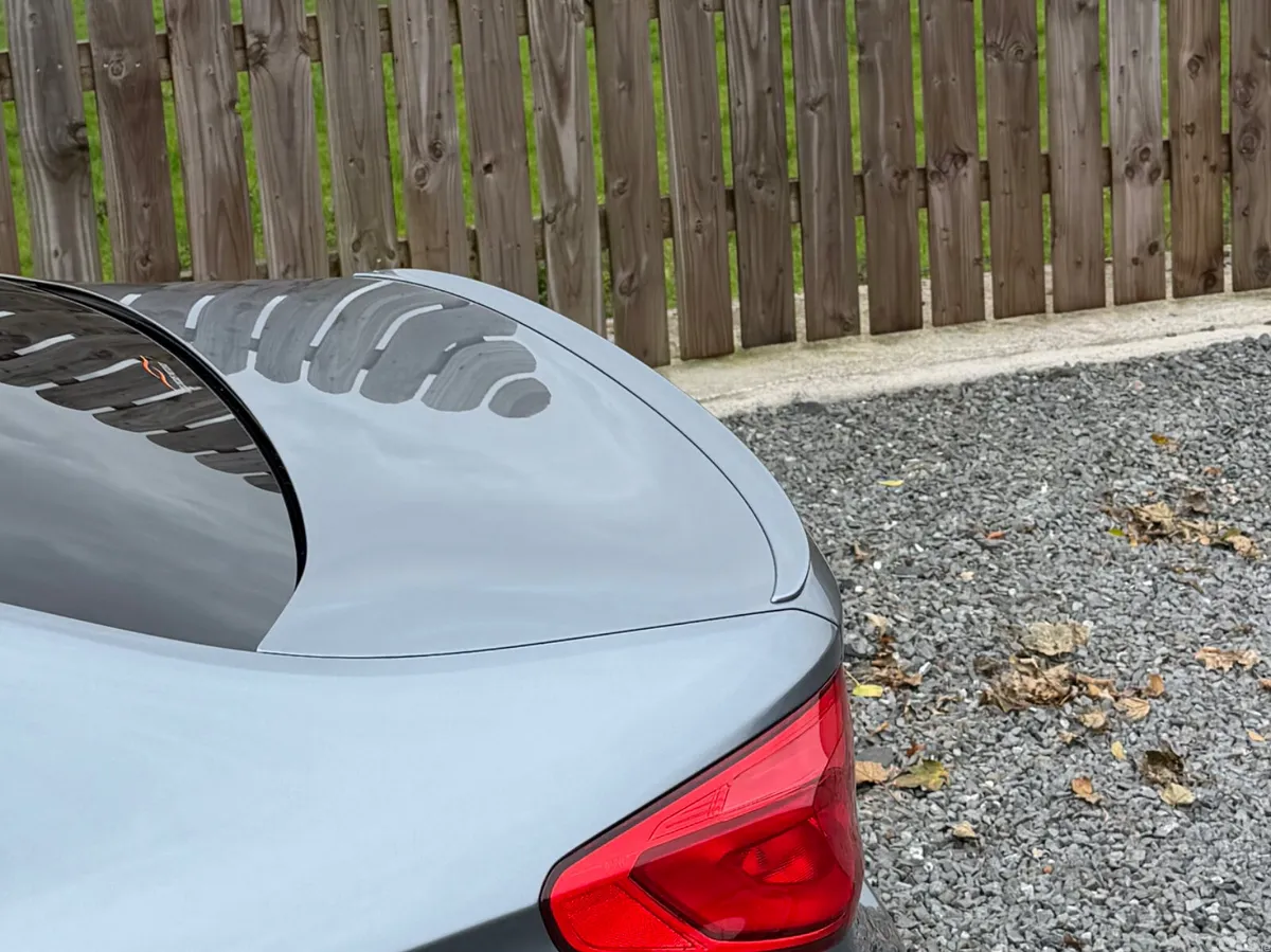 BMW 5-Series Saloon, Petrol Plug-in Hybrid, 2018, Blue