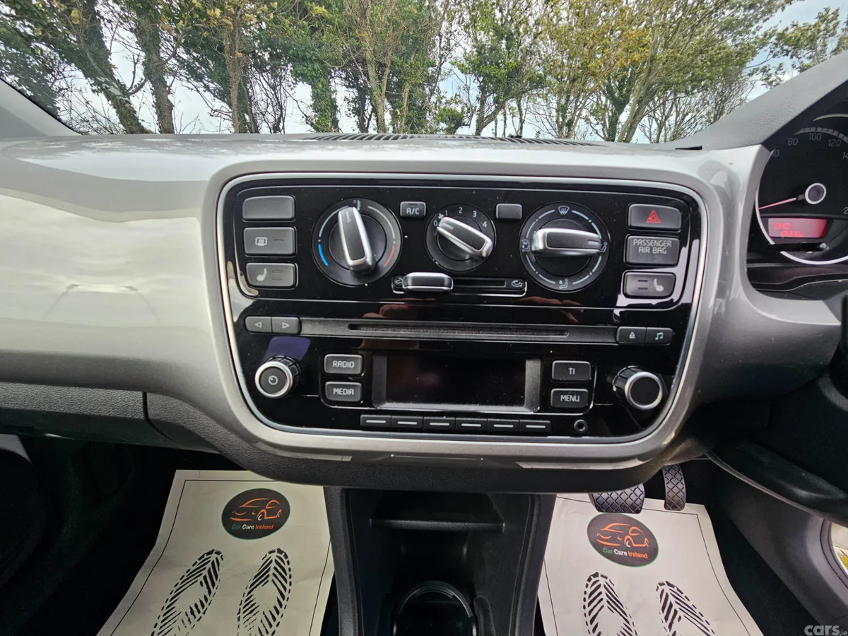 Volkswagen up! Hatchback, Petrol, 2015, White