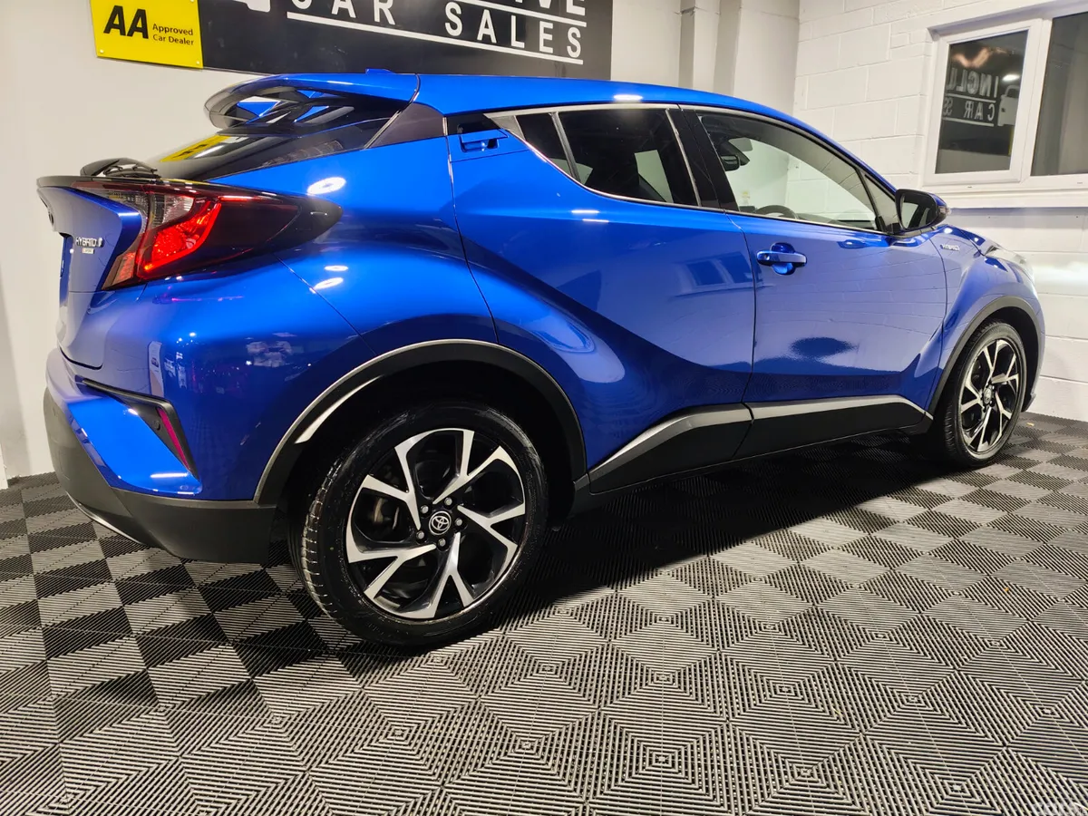 Toyota C-HR Hatchback, Petrol Hybrid, 2022, Blue