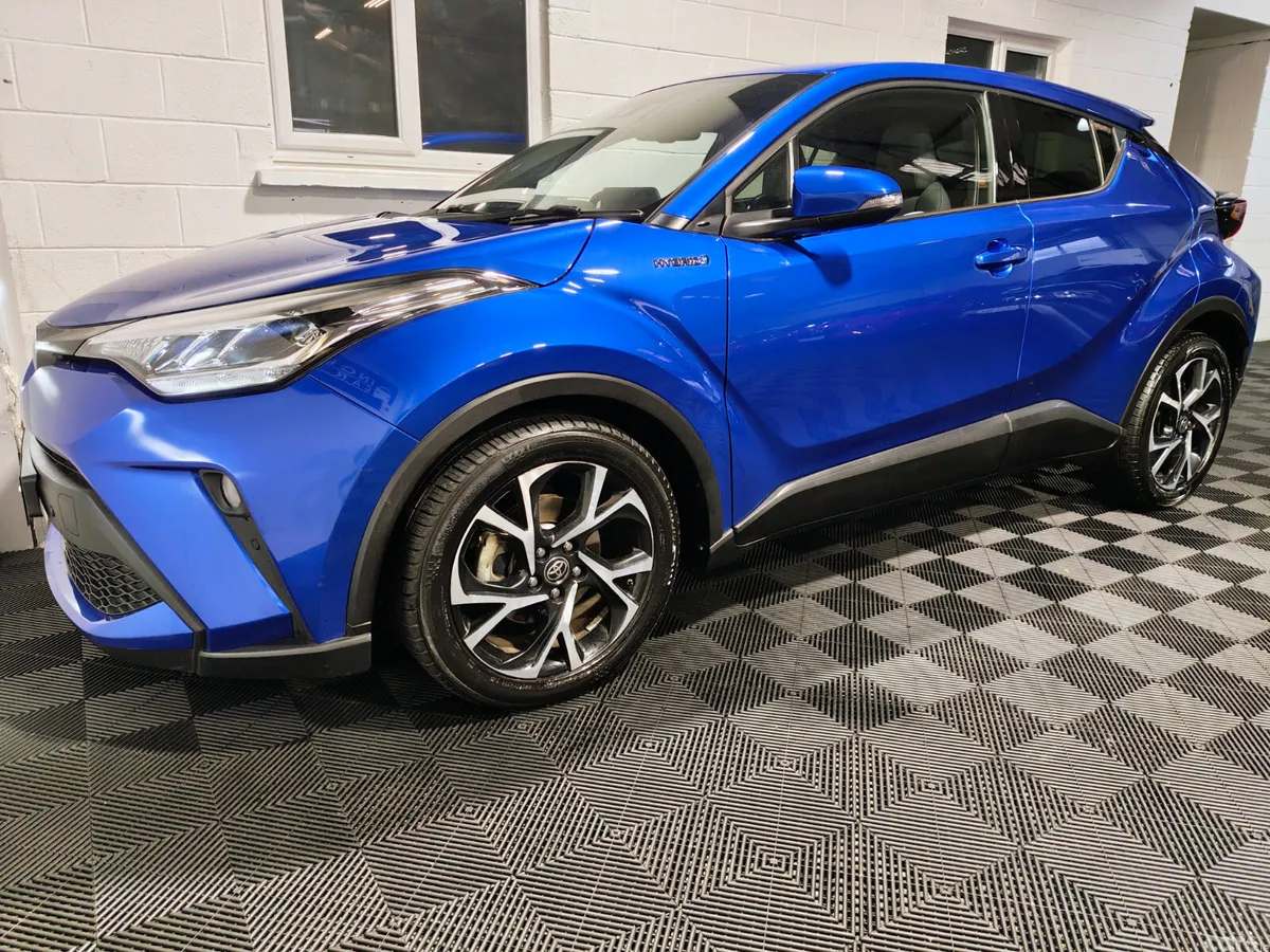 Toyota C-HR Hatchback, Petrol Hybrid, 2022, Blue