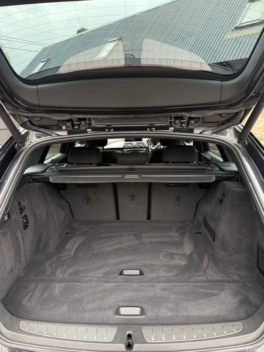 BMW 3-Series Estate, Diesel, 2012, Grey