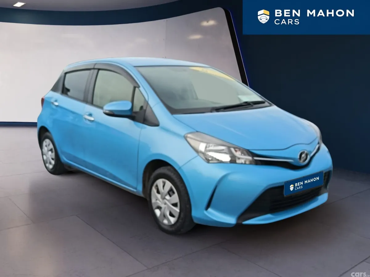 Toyota Vitz Hatchback, Petrol, 2015, Blue